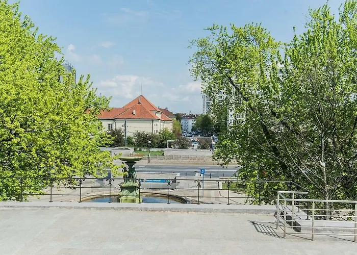 Apartment In Perfect Location - Metro Ratusz Arsenal