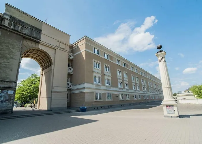 Apartment In Perfect Location - Metro Ratusz Arsenal